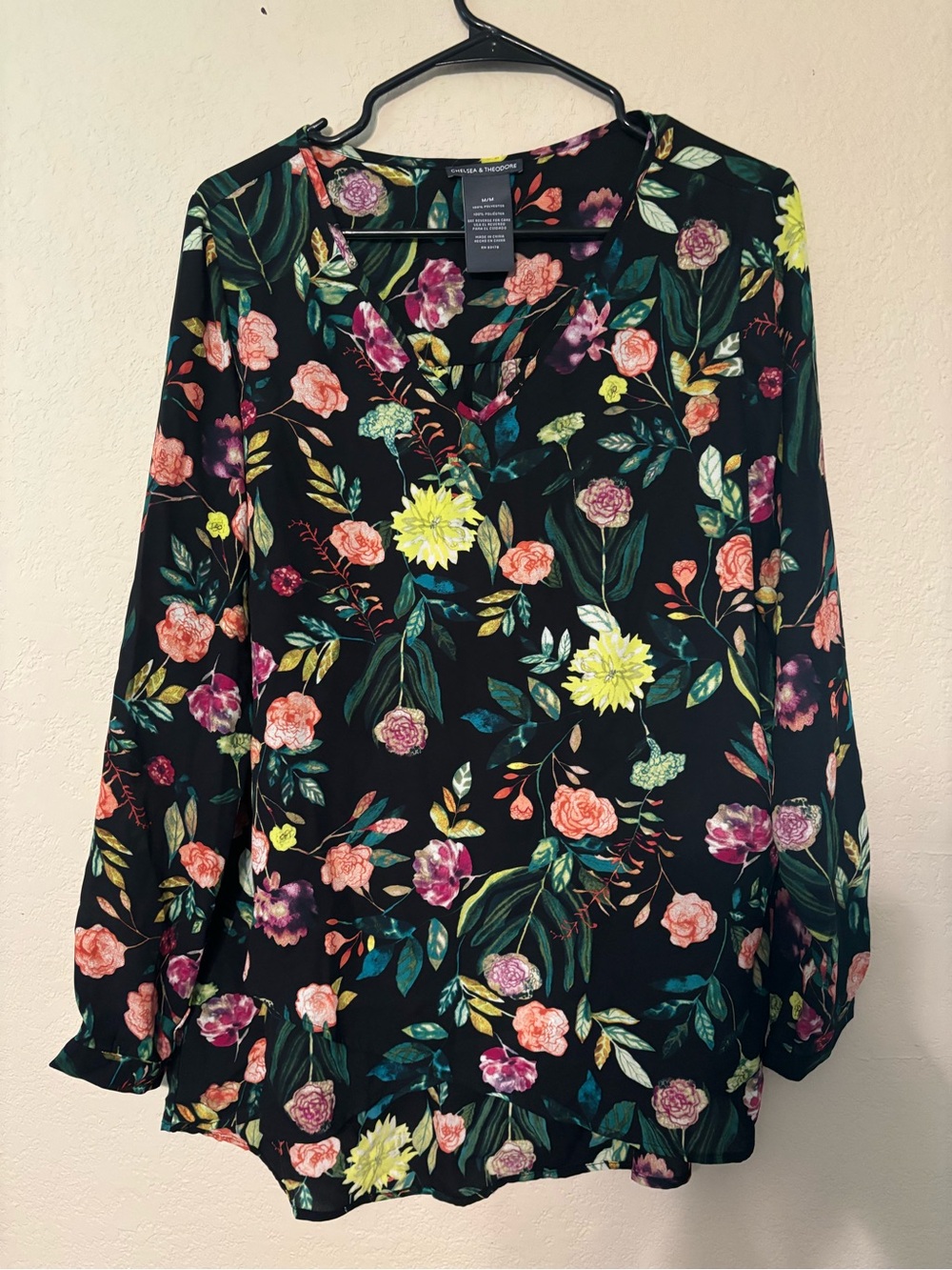 Chelsea & Theodore Black Floral V-Neck Blouse